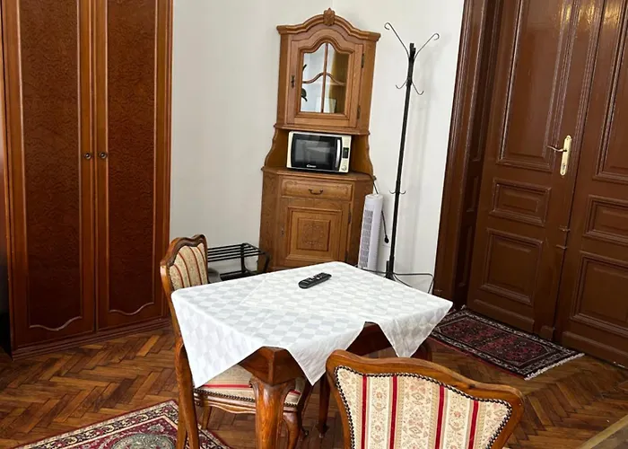 Velez Haz * Budapeşte