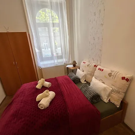 Velez Haz Apartment
