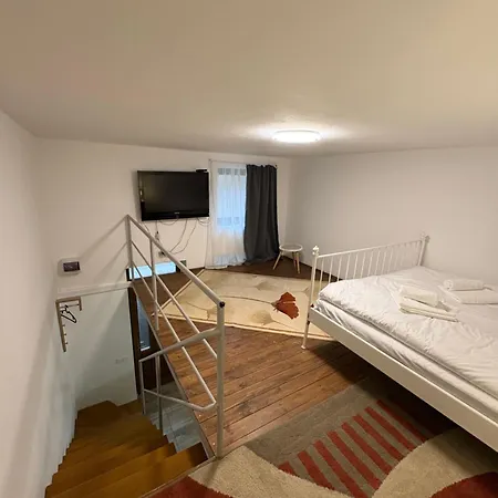 Apartament Velez Haz *